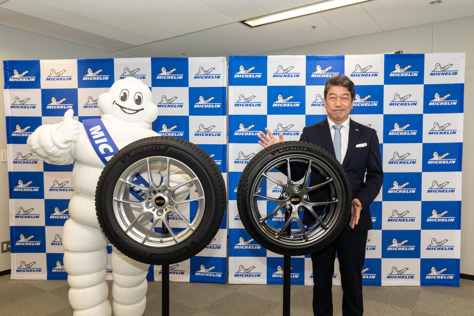 雪も走れる夏タイヤ「MICHELIN CROSSCLIMATE」が正常進化を遂げて「スポーツ」版も追加投入!