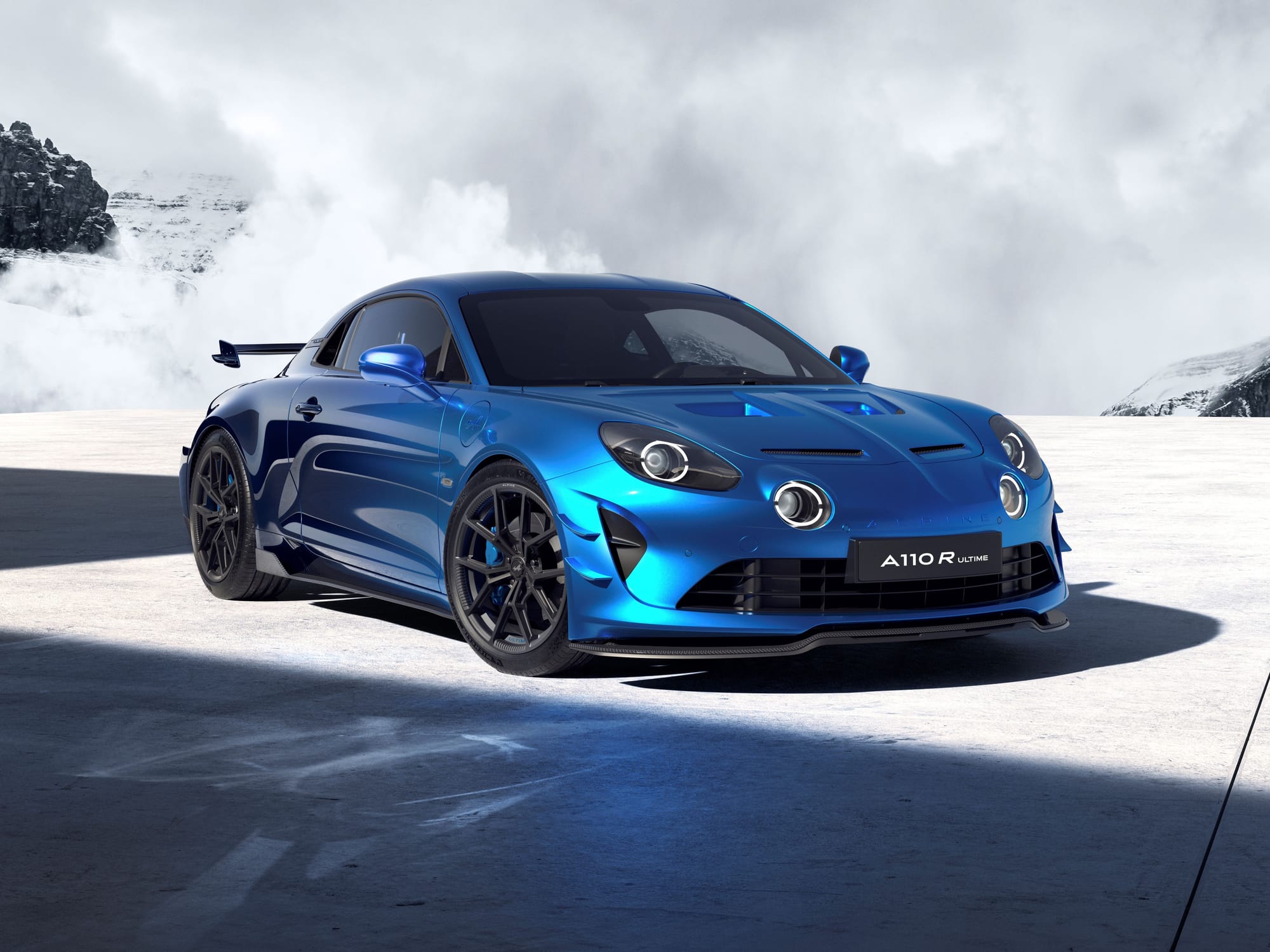 世界110台限定、アルピーヌA110最高峰モデル。A110 R ULTIME(ウルティム)の受注を開始。