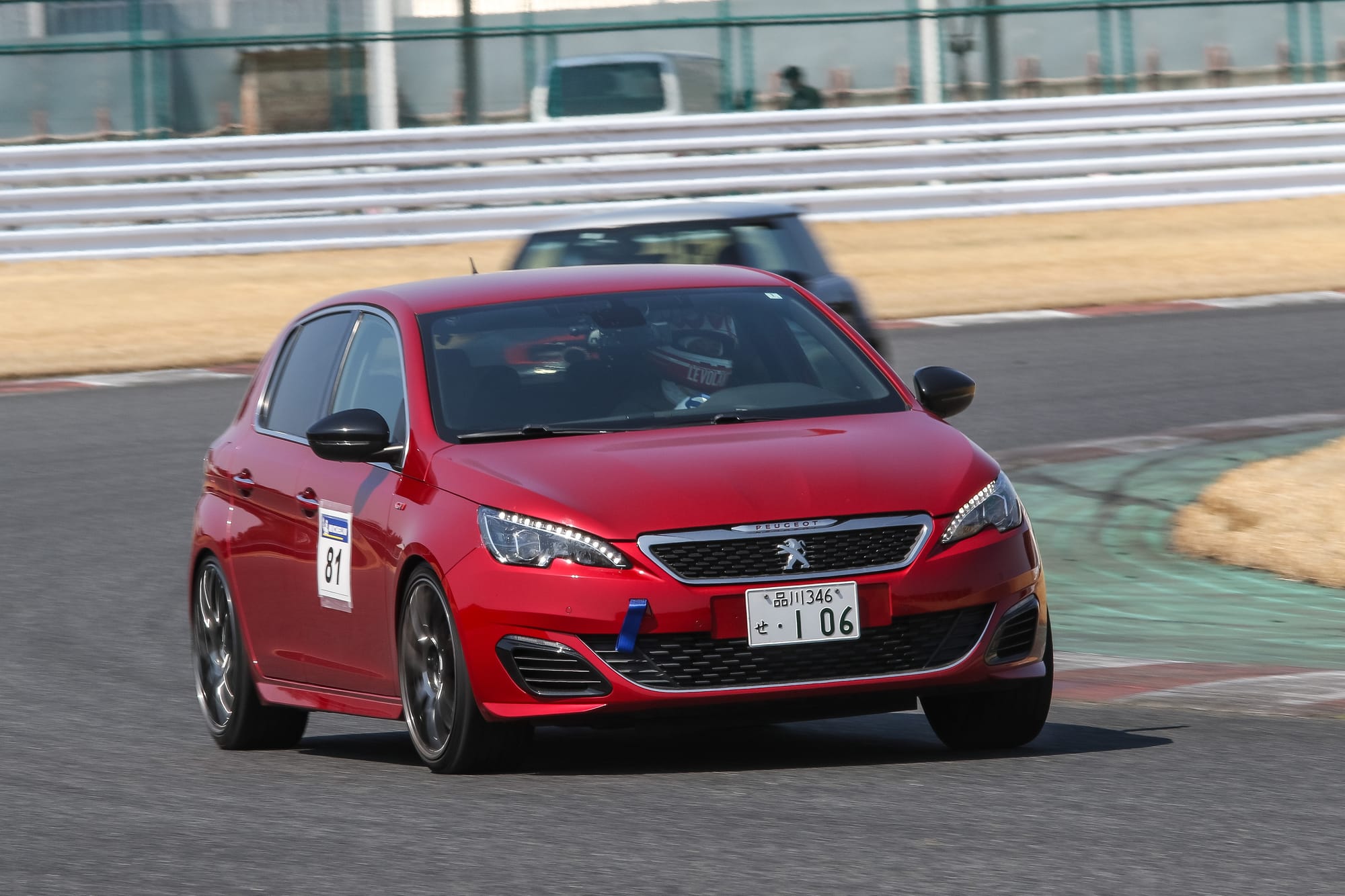 【プジョー308GTi270長期レポート07】スポーツ走行に再デビュー＆アフターケアも【PADDOCK PASS】