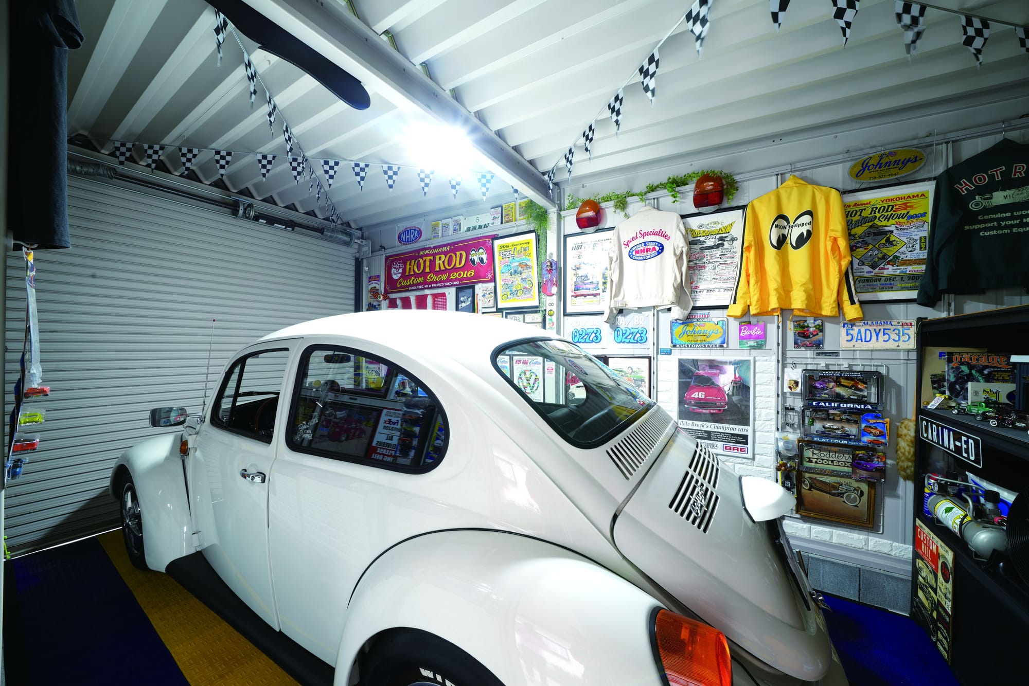 【ガレージライフ】人生最後のクルマとして選んだ空冷VW その愛機を末永く楽しむためのガレージ。