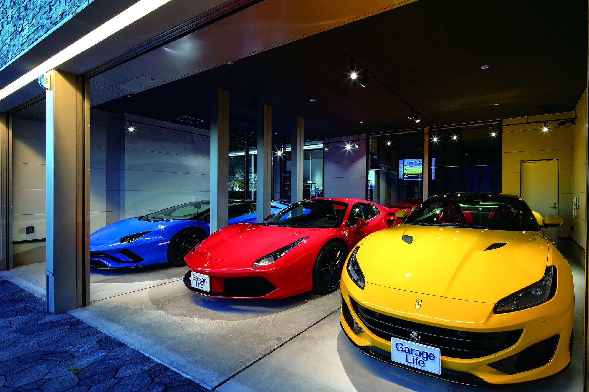 【ガレージライフ】ライティングに拘った、 ガレージハウスが完成