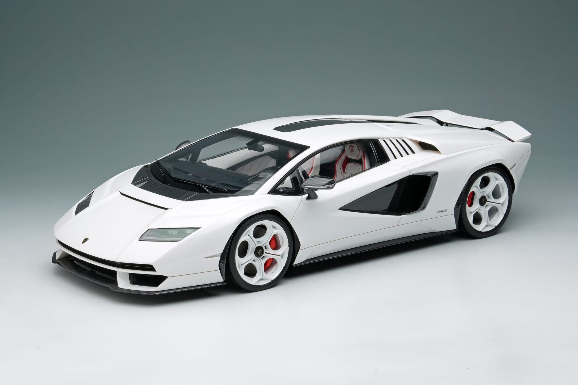 【モデルカーズ】あれから約半世紀、スーパーカーブームに何を思う【Lamborghini Countach LPI 800-4】